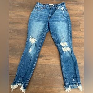 Abercrombie & Fitch The Skinny High Rise Jeans